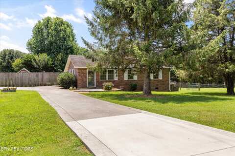 303 Sunflower Circle, Sweetwater, TN 37874