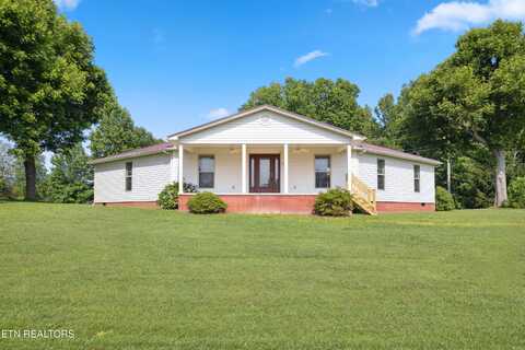 278 Woods Rd, Oliver Springs, TN 37840