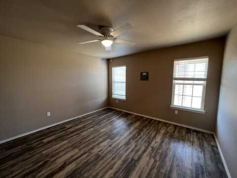 2409 N Avenue N, Lubbock, TX 79403