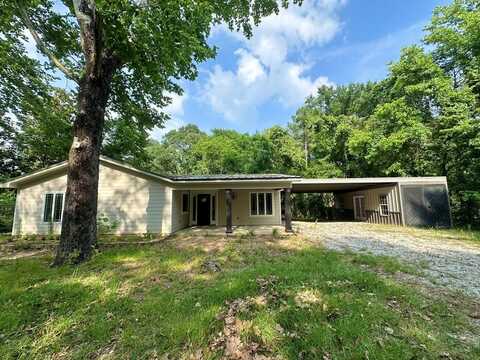 6197 State Highway 147, Center, TX 75935