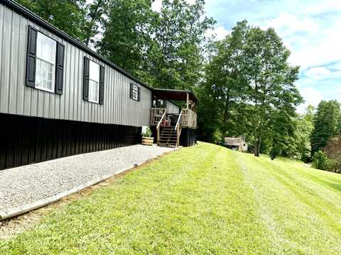 916 Island Fork Road, Morehead, KY 40351
