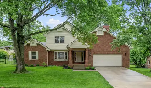 1074 Rockbridge Road, Lexington, KY 40515