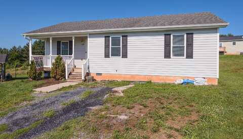 139 Village Way, Lexington, VA 24450
