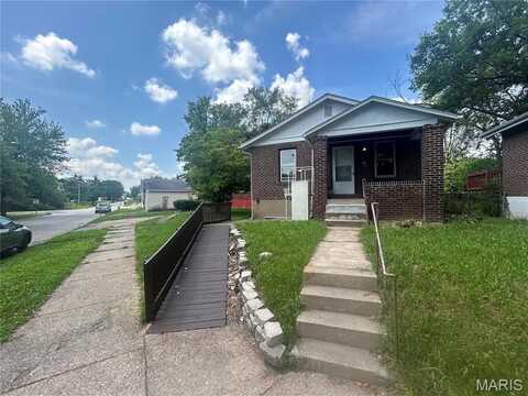 8519 Lowell Street, Saint Louis, MO 63147