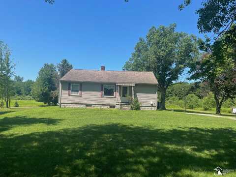 2600 Wells, Petersburg, MI 49270