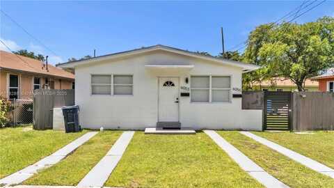6053 SW 63rd Ter, South Miami, FL 33143
