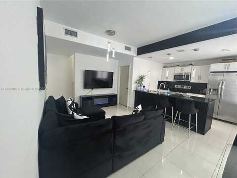 13972 SW 258th Way, Homestead, FL 33032