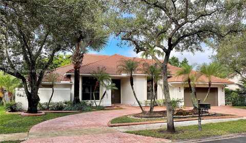 1099 Waterbrook Ln, Weston, FL 33326