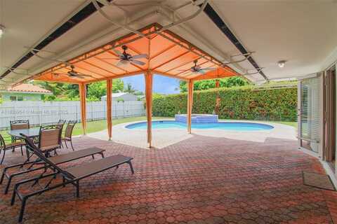 11645 NE 20th Dr, North Miami, FL 33181