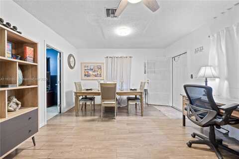 600 NW 99th St, Miami, FL 33150