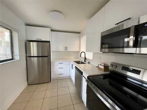 8025 SW 107th Ave, Miami, FL 33173