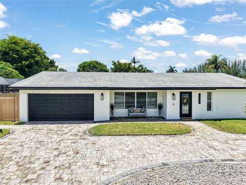 10401 NW 21st St, Pembroke Pines, FL 33026