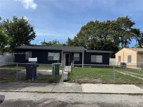 1240 NW 86th St, Miami, FL 33147