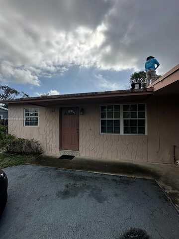 1360 SW 6th Ter, Deerfield Beach, FL 33441