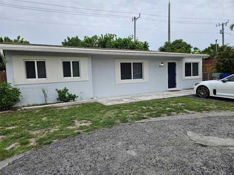 2551 NE 7th Ter, Pompano Beach, FL 33064