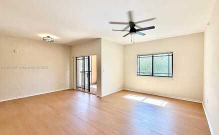 2807 Veronia Dr, Palm Beach Gardens, FL 33410