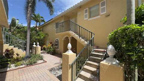 1145 Lake Shore Dr, Lake Park, FL 33403