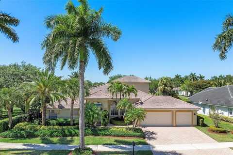 2541 Golf View Dr, Weston, FL 33327