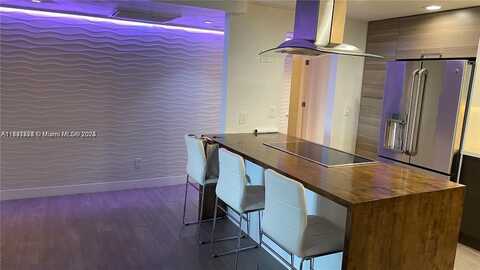 19390 Collins Ave, Sunny Isles Beach, FL 33160