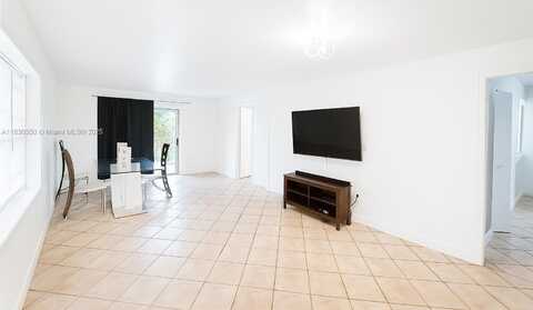 1250 Lincoln Rd, Miami Beach, FL 33139