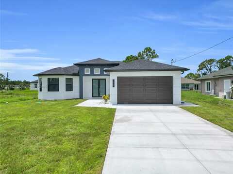 2505 40TH, Lehigh Acres, FL 33976
