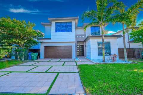 15976 SW 136th Ter, Miami, FL 33196