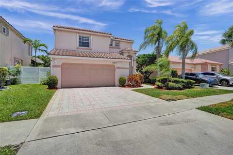 15827 NW 4th Ct, Pembroke Pines, FL 33028
