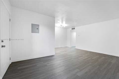 610 NE 123rd St, North Miami, FL 33161