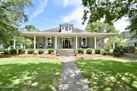 101 E East President, Greenwood, MS 38930