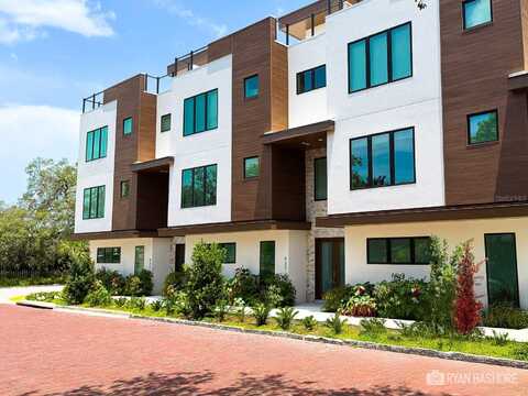 627 PETIT WAY, LARGO, FL 33770