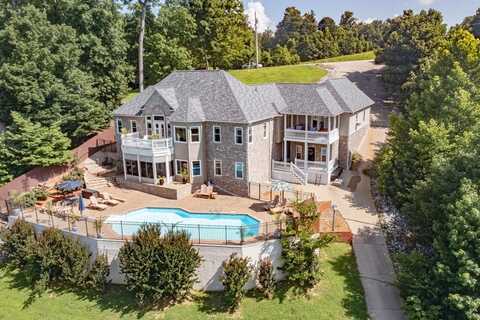 153 Chelsea Road, Eddyville, KY 42038