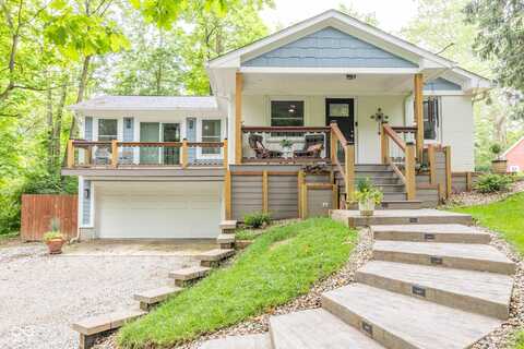 7984 Royal Avenue, Zionsville, IN 46077