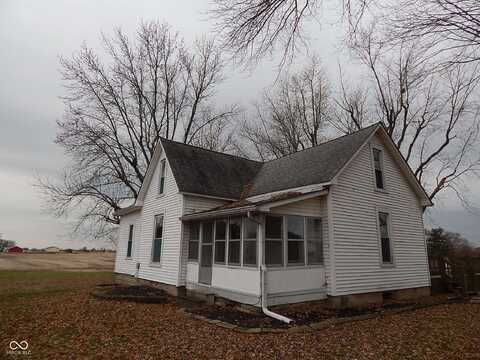 1402 S Franklin Road, Greenwood, IN 46143
