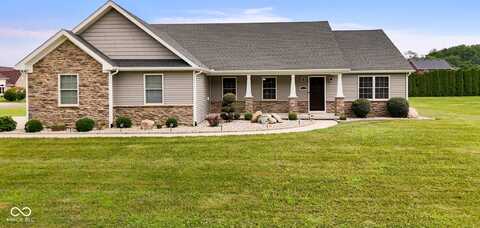 572 S Golf Boulevard, Crawfordsville, IN 47933