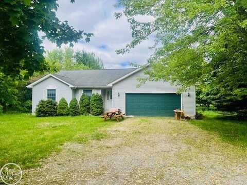 8953 Bricker, Greenwood, MI 48006
