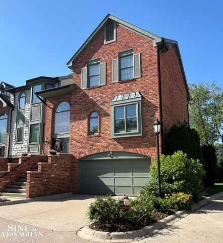 29165 Jefferson, Saint Clair Shores, MI 48080