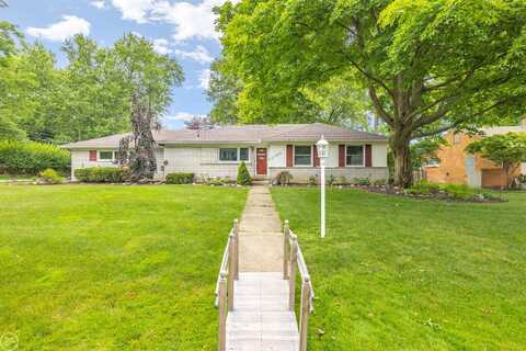 31980 Inglewood, Beverly Hills, MI 48025