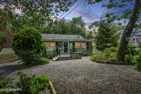 198 W End Avenue, Toms River, NJ 08753