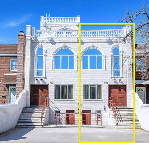 20-42 26 Street, Astoria, NY 11105