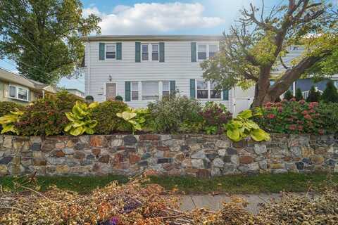 106 Lincoln Avenue E, West Harrison, NY 10604