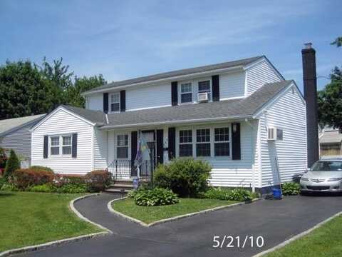 243 Lee Avenue, Hicksville, NY 11801