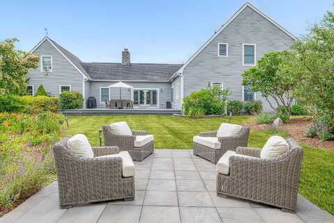 17 Clearview Farm Road, Southampton, NY 11968