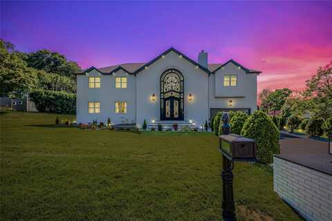 3 Fairview Lane, Glen Cove, NY 11542