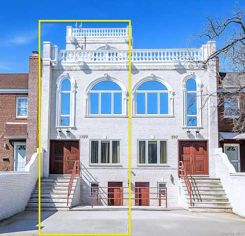 20-44 26 Street, Astoria, NY 11105