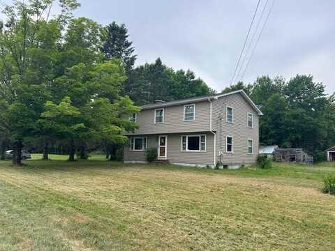 272 Water Street, Guilford, ME 04443