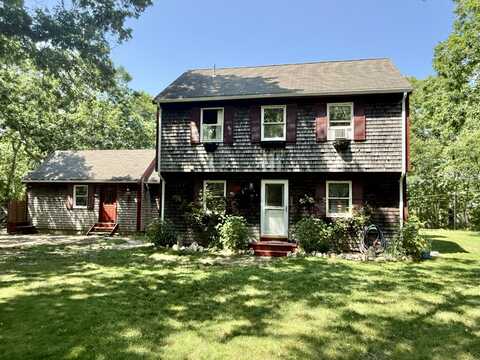 44 Iron Hill Road, Oak Bluffs, MA 02557