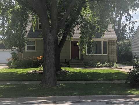 797 S Spring Road, Elmhurst, IL 60126