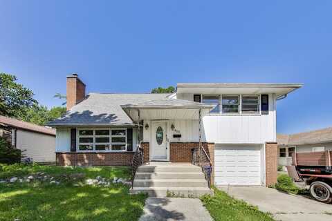 403 Dalton Avenue, Mundelein, IL 60060