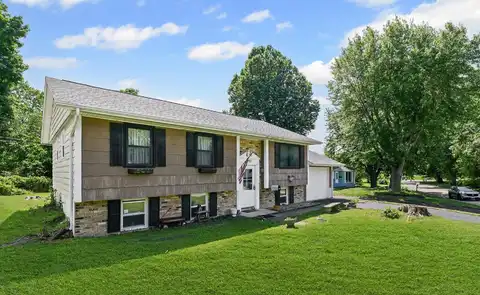 2701 East Road, Danville, IL 61832