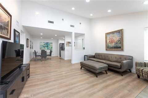 16542 Blackbeard Lane, Huntington Beach, CA 92649